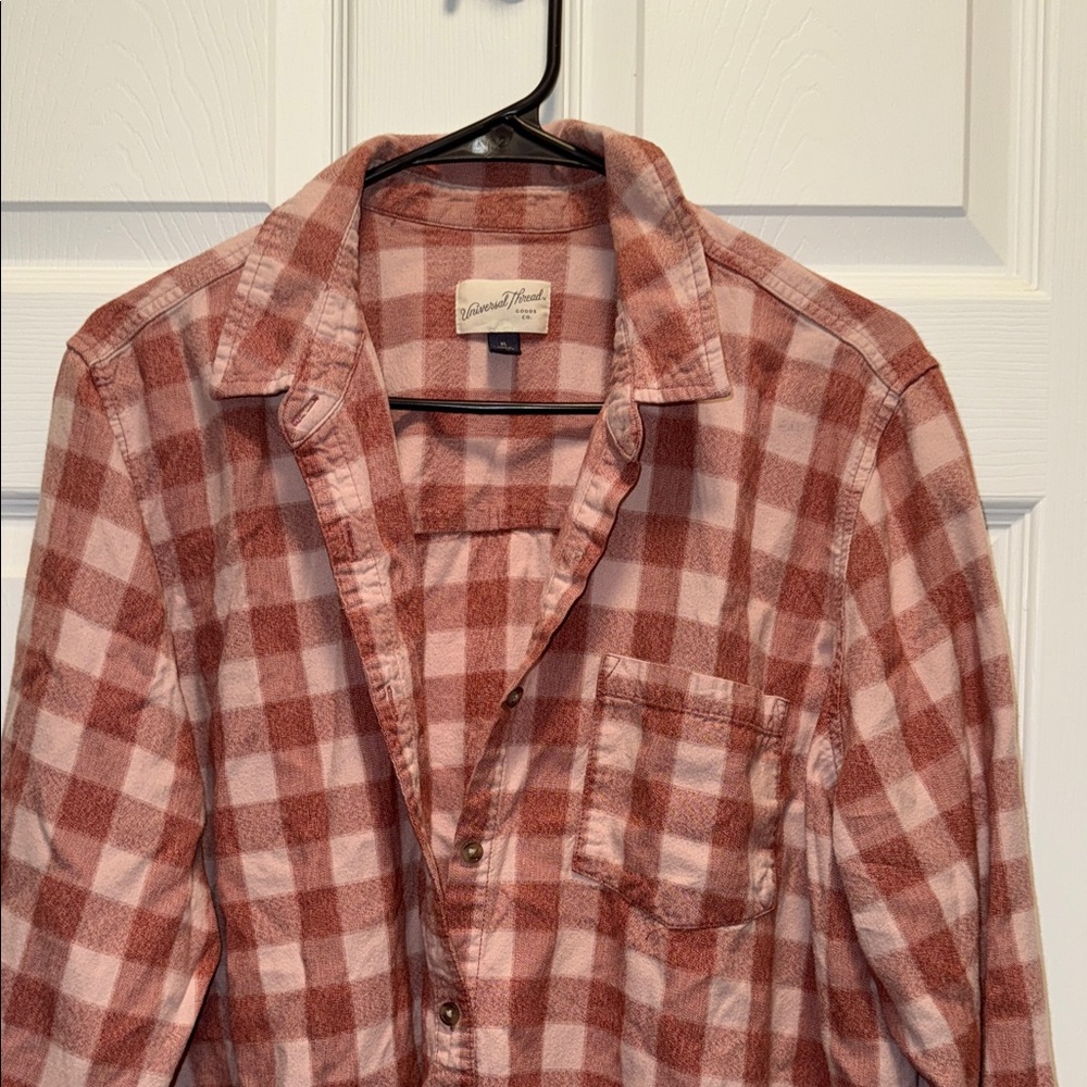 Universal Thread Rust and Cream Checkered Shirt